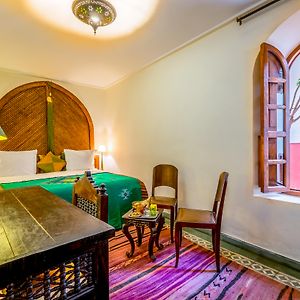 Superior Zimmer mit Kingsize-Bett